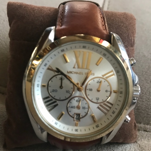 Michael Kors Brown Leather Watch - Picture 2 of 6